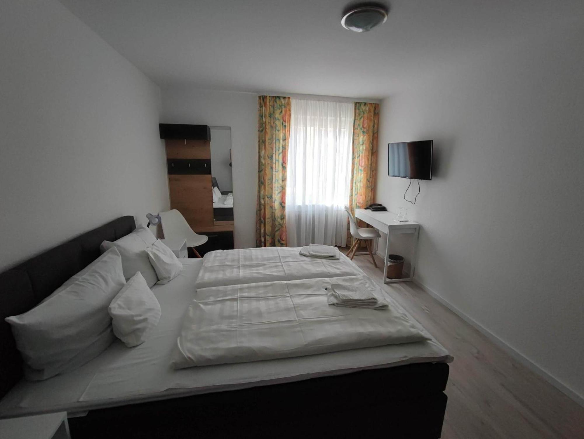 Hotel Schiff Rastatt Cameră foto